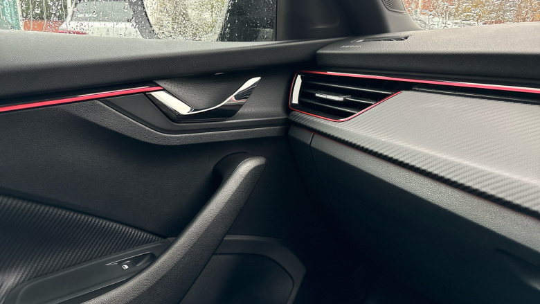 Skoda Kamiq 1.5 TSI Monte Carlo Edition 5dr Petrol Hatchback